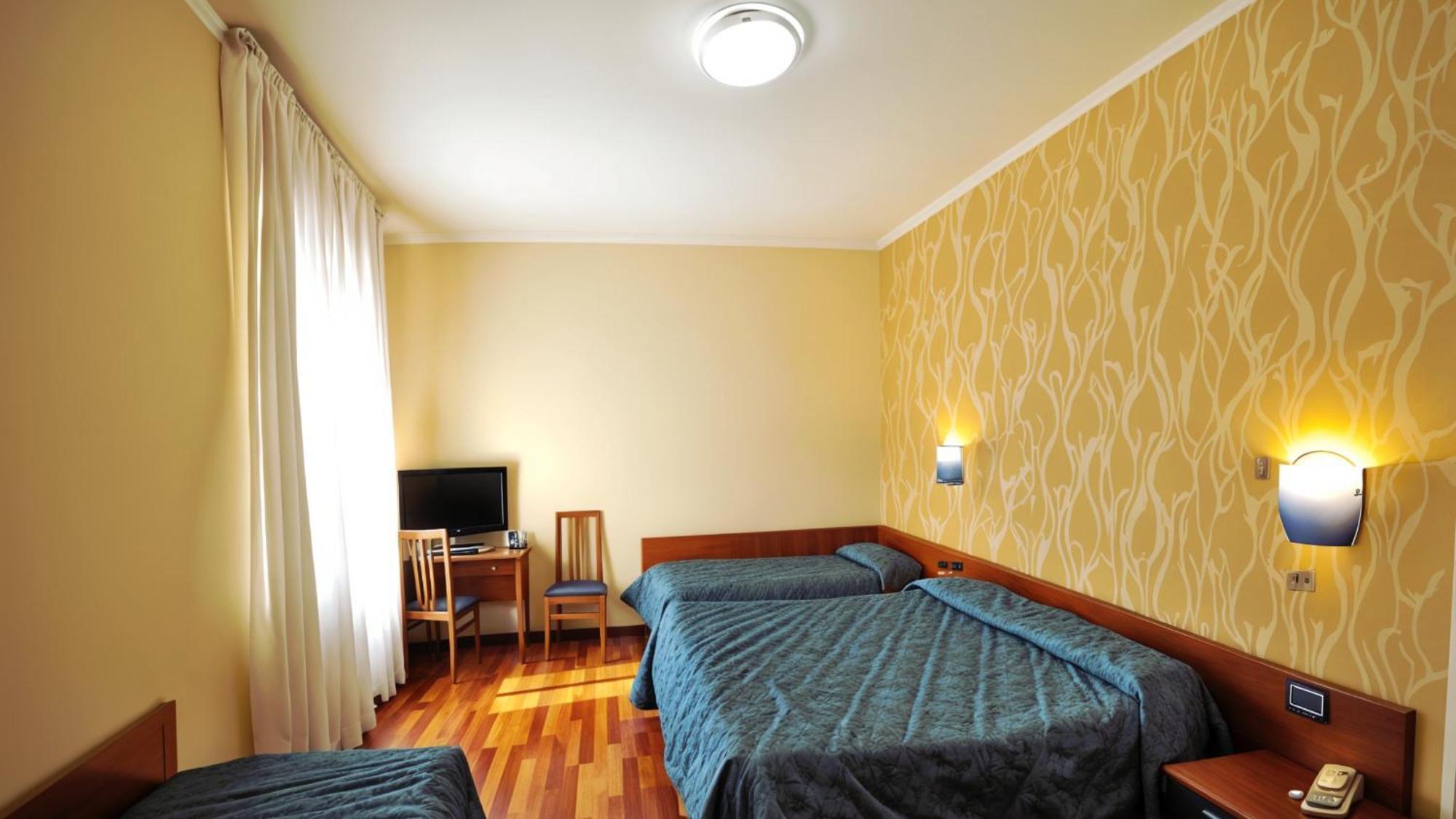 Hotel Nazionale Больсена Экстерьер фото